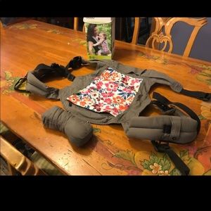 Boba holli never used baby carrier